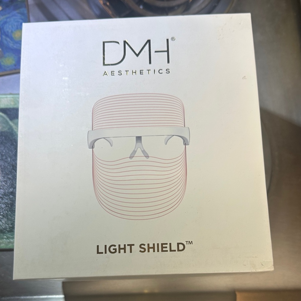 NIB DMH Aesthetics Light Shield MSRP $299